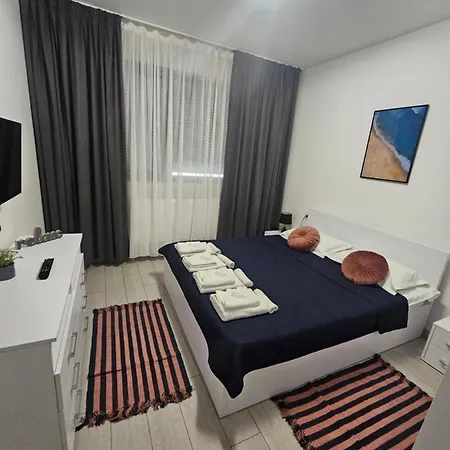 Summer Crib Mamaia-sat Apartment Navodari