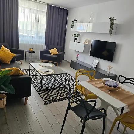 Summer Crib Mamaia-sat Apartment Navodari