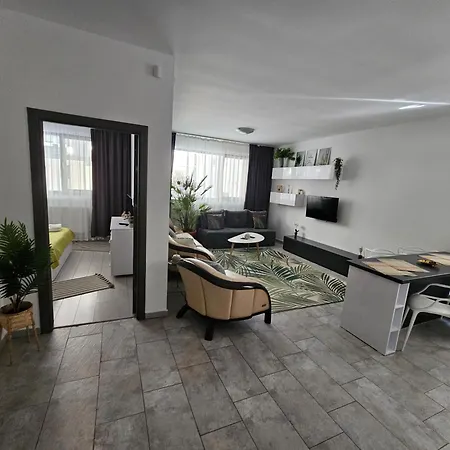 Summer Crib Mamaia-sat Apartmán *