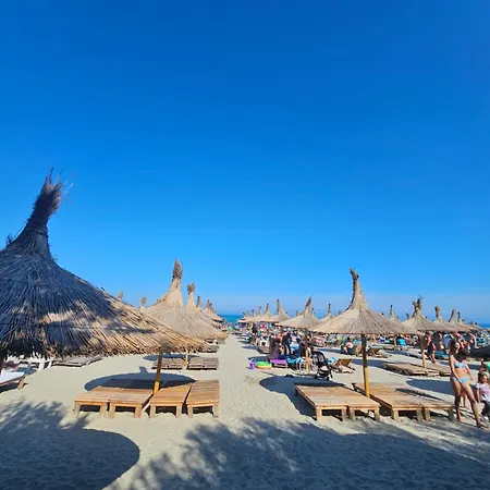 Apartment Summer Crib Mamaia-sat Navodari