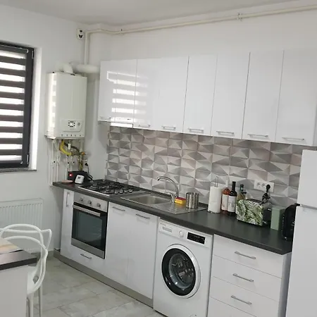 Summer Crib Mamaia-sat Appartamento