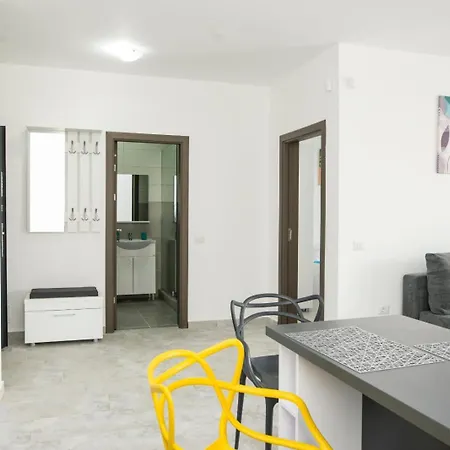 Apartment Summer Crib Mamaia-sat Navodari